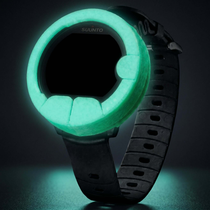 Hülle für Suunto Zoop – leuchtende TPU-Hülle schützt den Tauchcomputer im Dunkeln.
