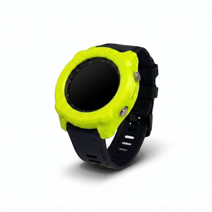 Hülle für Garmin Descent MK2i in leuchtendem Gelb mit schwarzem Armband, optimaler Schutz für Taucher.