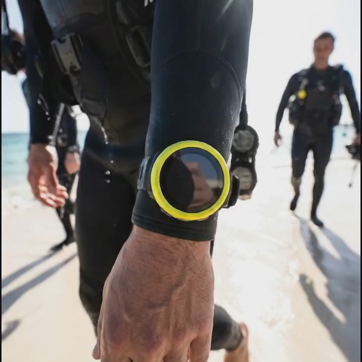 Schutzhülle-für-Suunto-Ocean-und-Nautic-S-Band-9x16.mp4